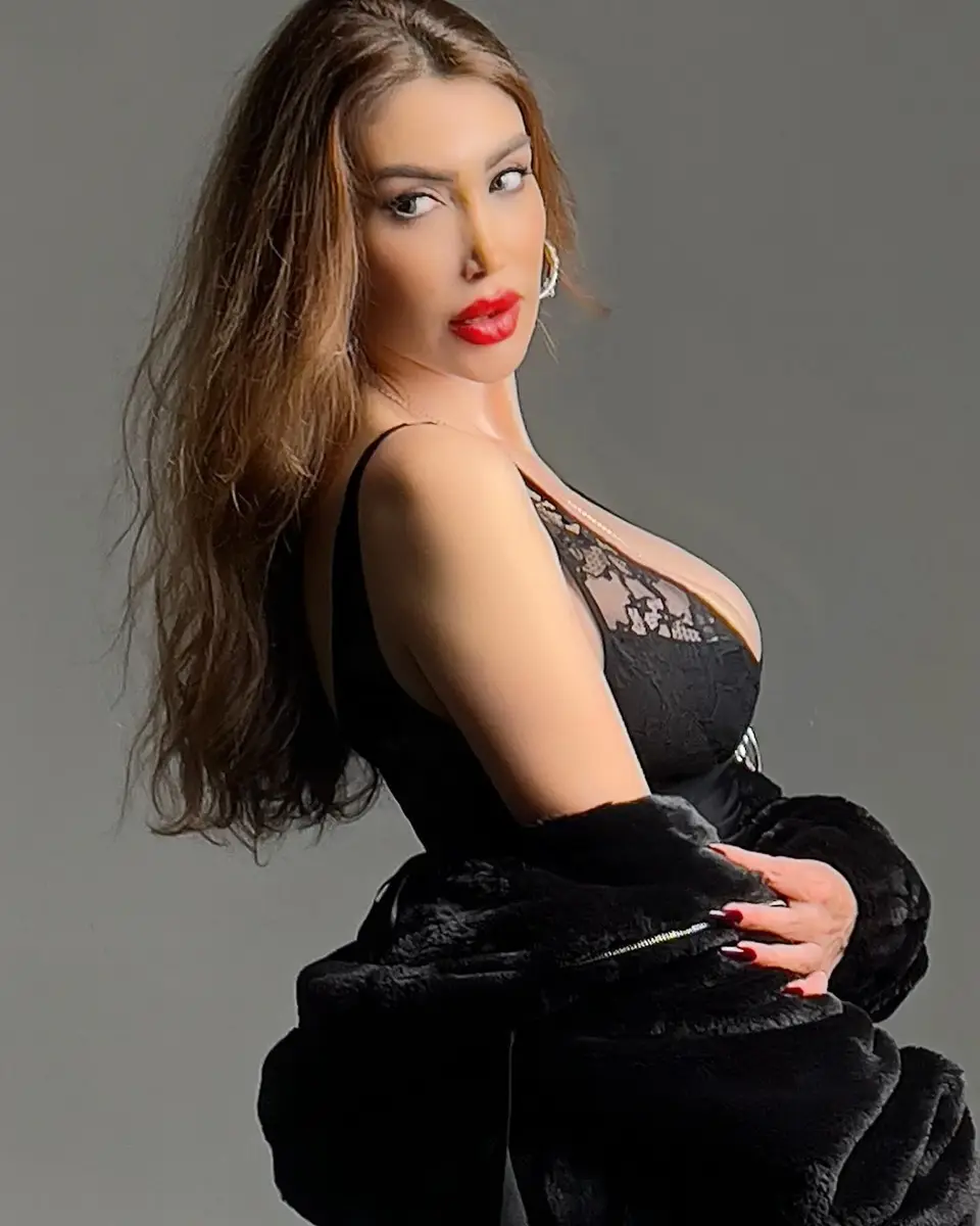 Adrian escort in Dubai
