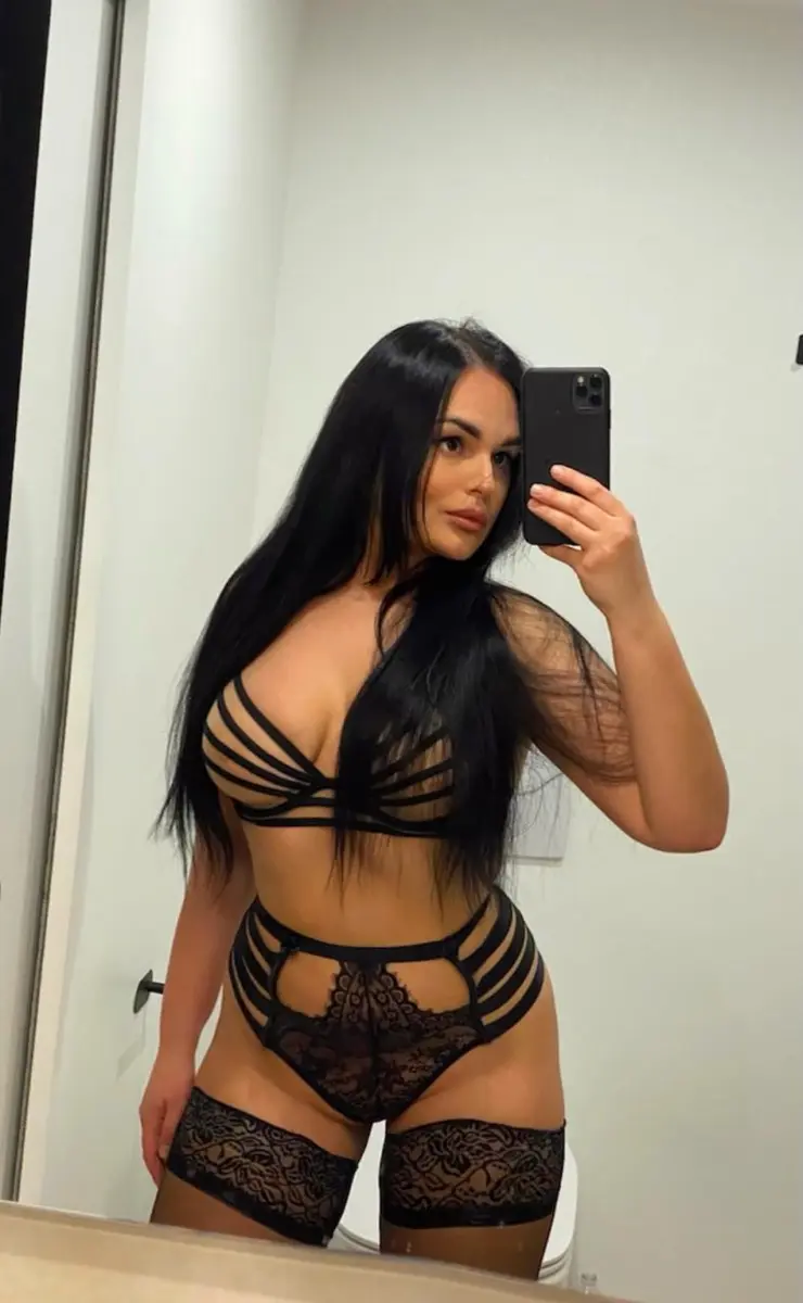 Agatha escort in Moscow