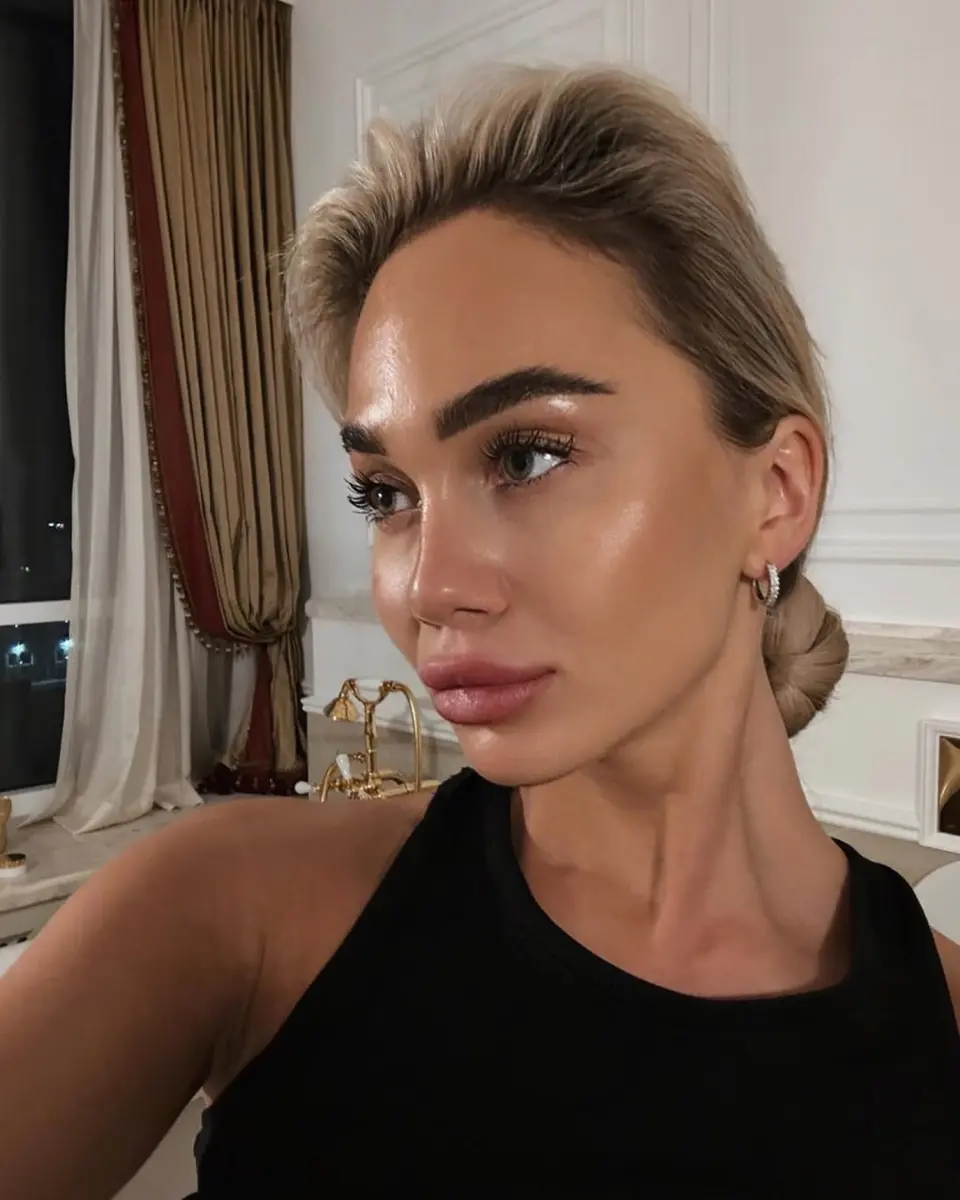 Aniria escort in Moscow