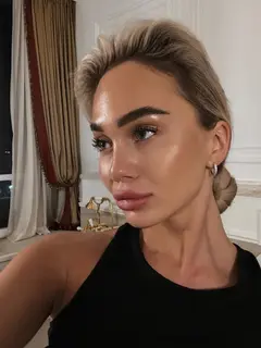 Aniria escort in Moscow