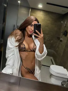 Avalora escort in Dubai
