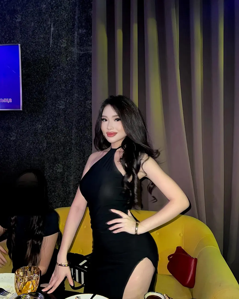 Christina escort in Almaty