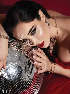 Constance escort in Moscow