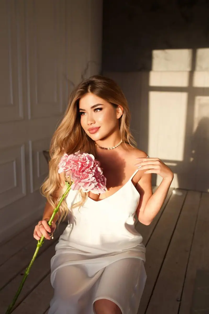 Demida escort in Moscow