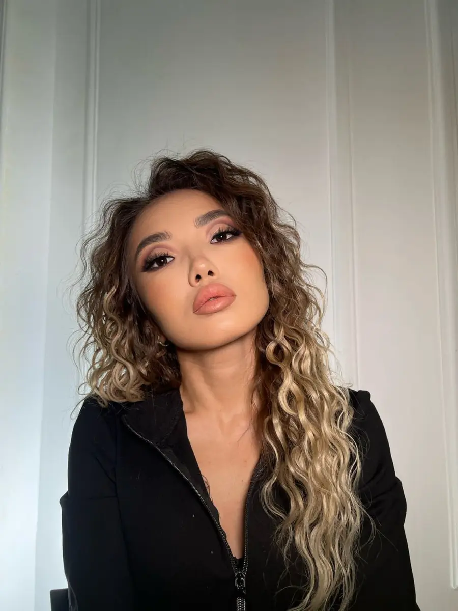 Eileen escort in Moscow