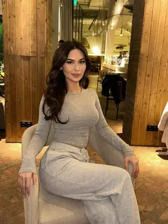 Elina escort in Astana