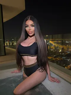 Elinor escort in Moscow