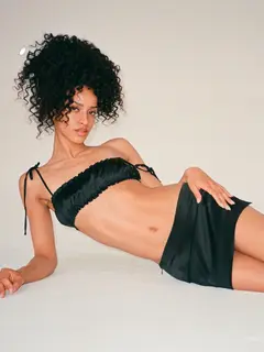 Flora escort in Moscow