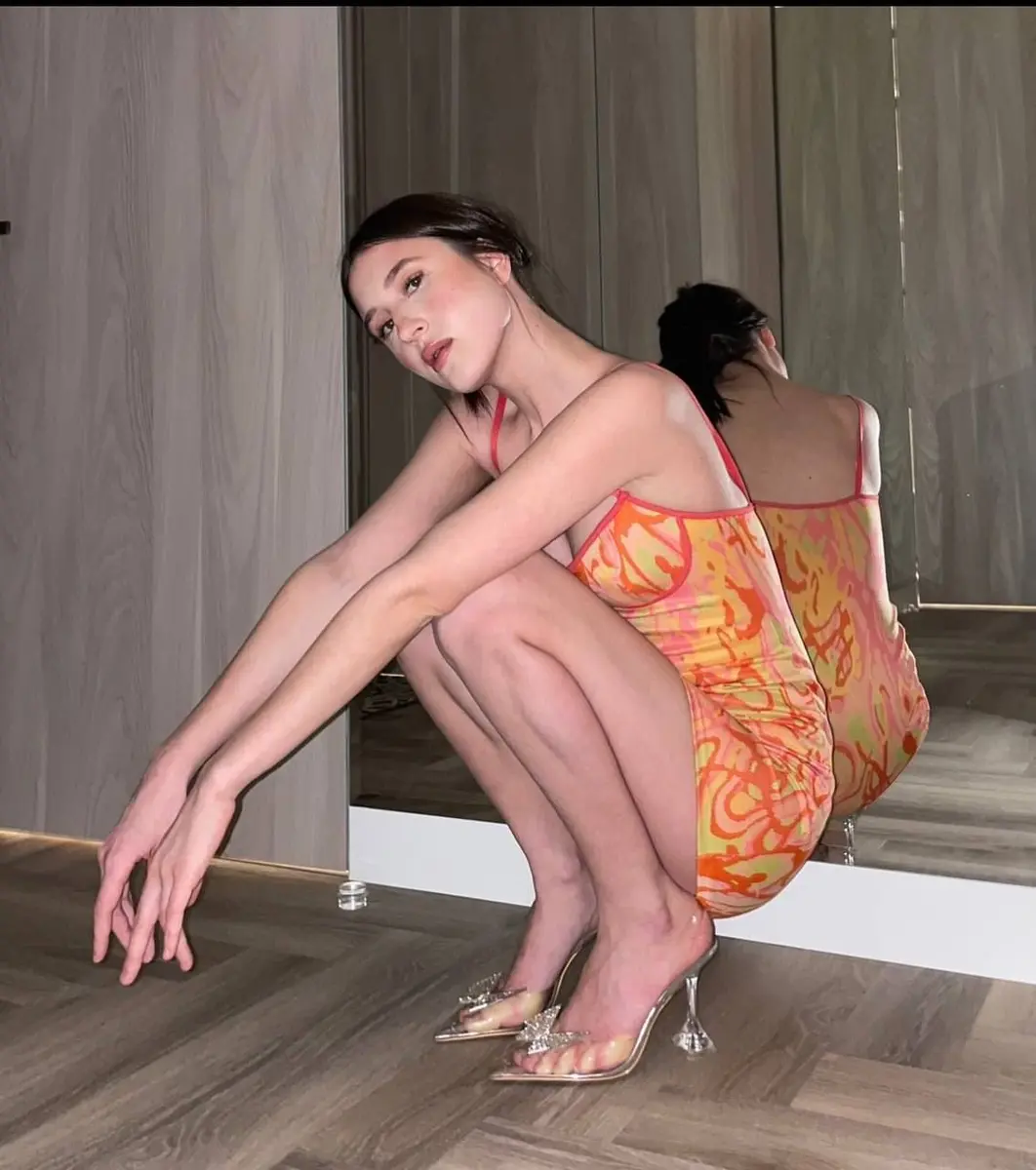 Iris escort in Dubai