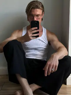 Ivan escort in Dubai