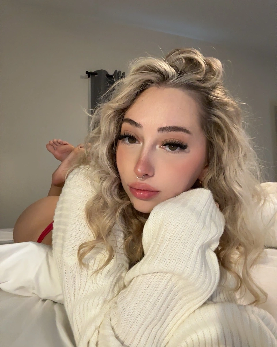 Ivy escort in Dubai