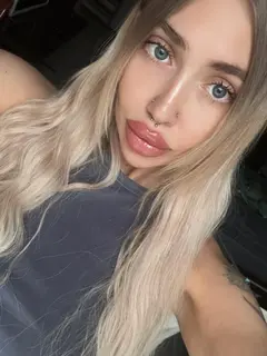 Lina escort in Dubai