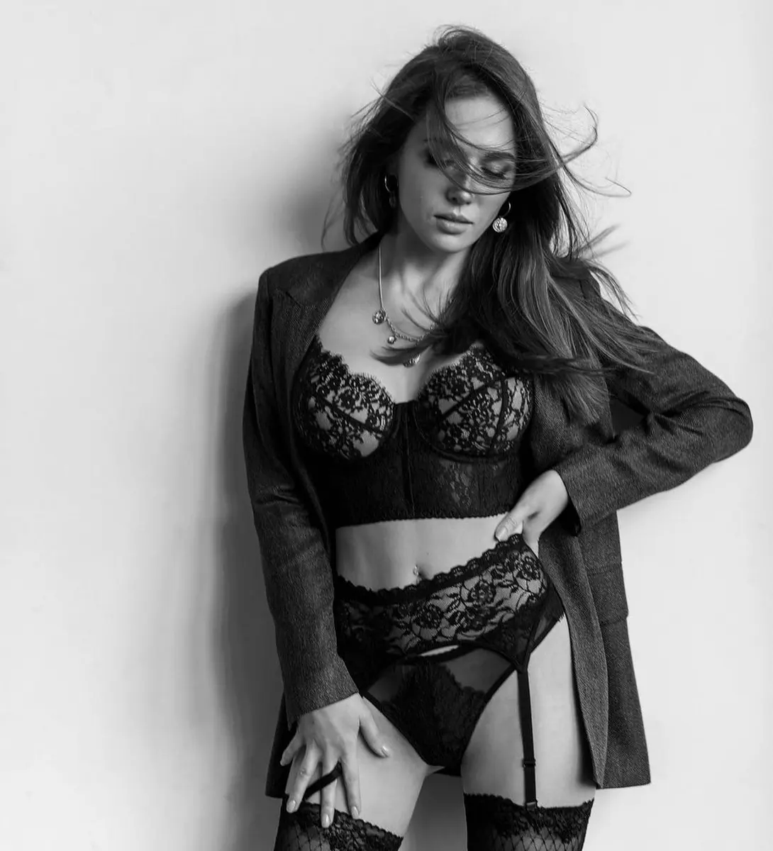 Lylah escort in Dubai