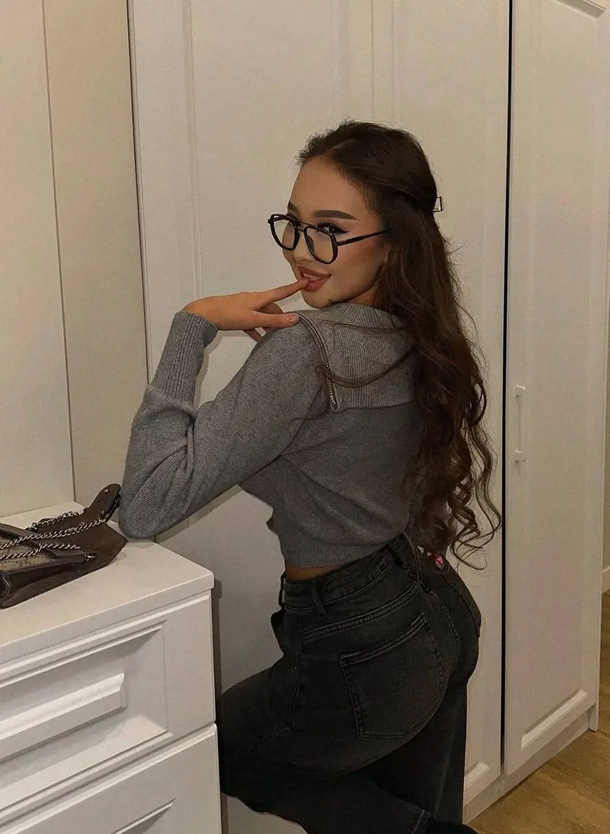 Maya escort in Astana