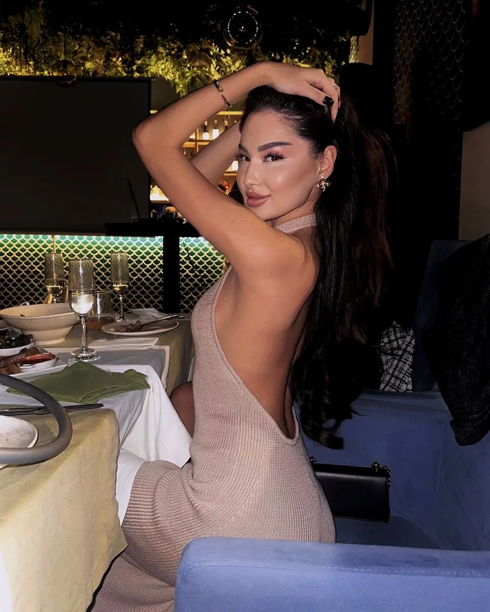 Mina escort in Almaty