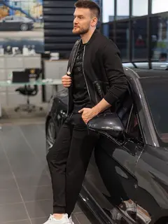 Oleg escort in Dubai