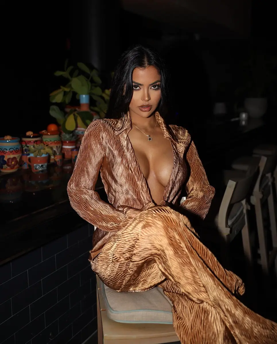 Vienna escort in Dubai
