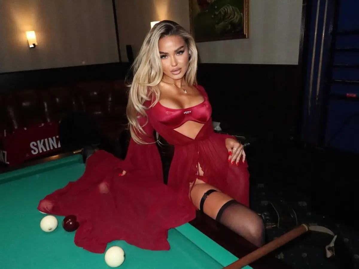 Zhana escort in Moscow