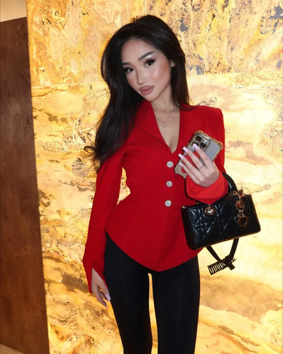 Zira escort in Almaty