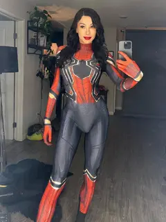 Zira escort in Dubai