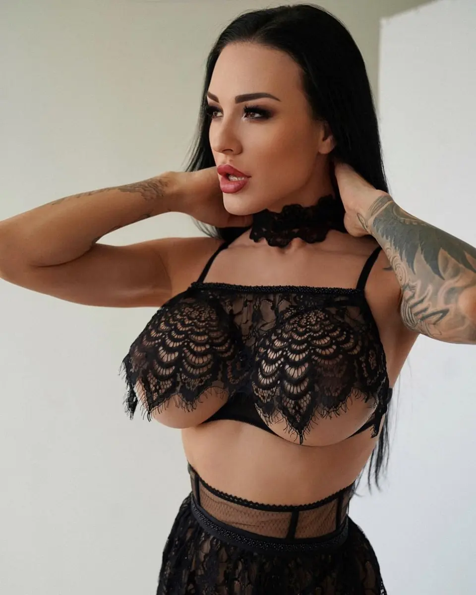 Zorya escort in Istanbul